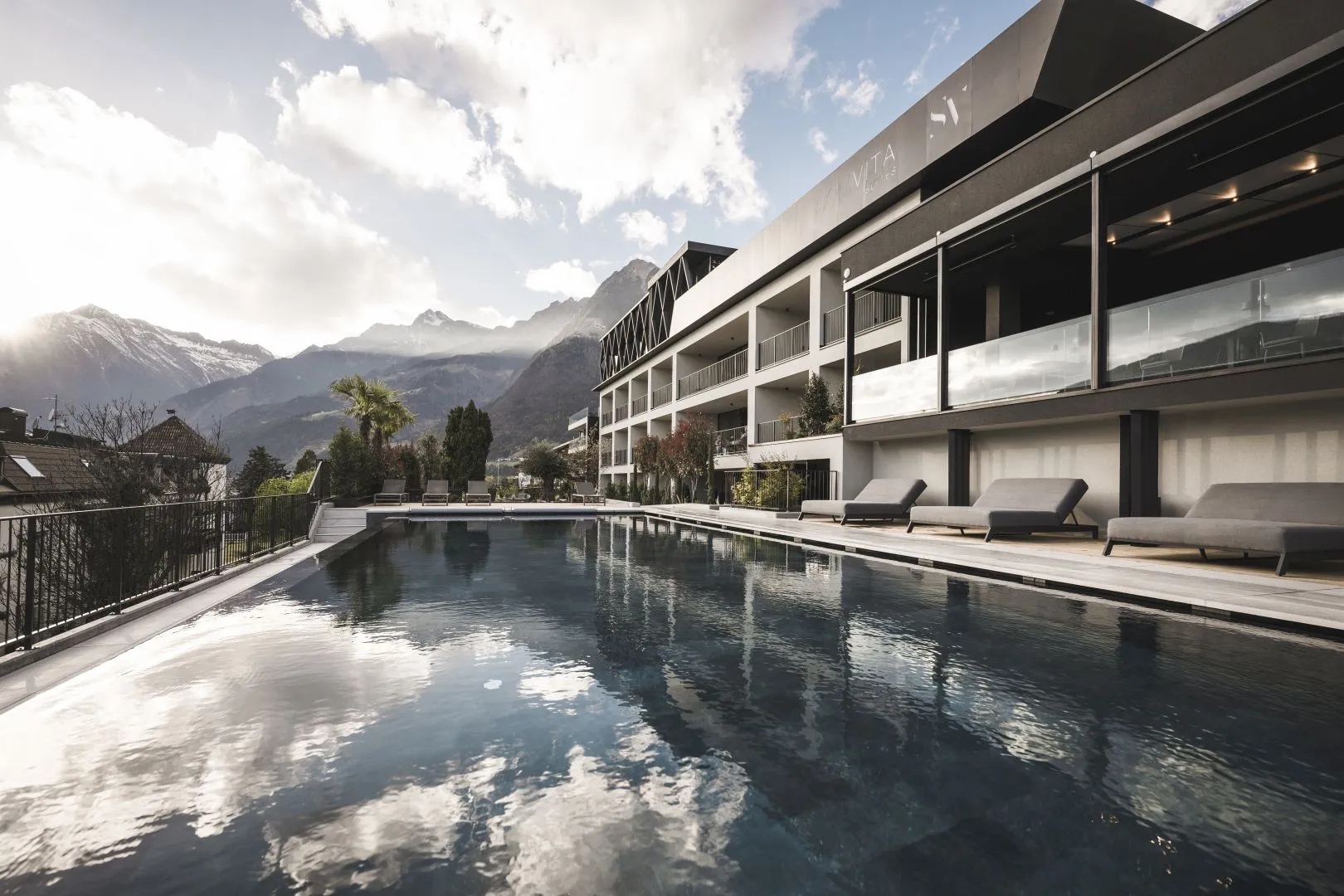 SomVita Suites