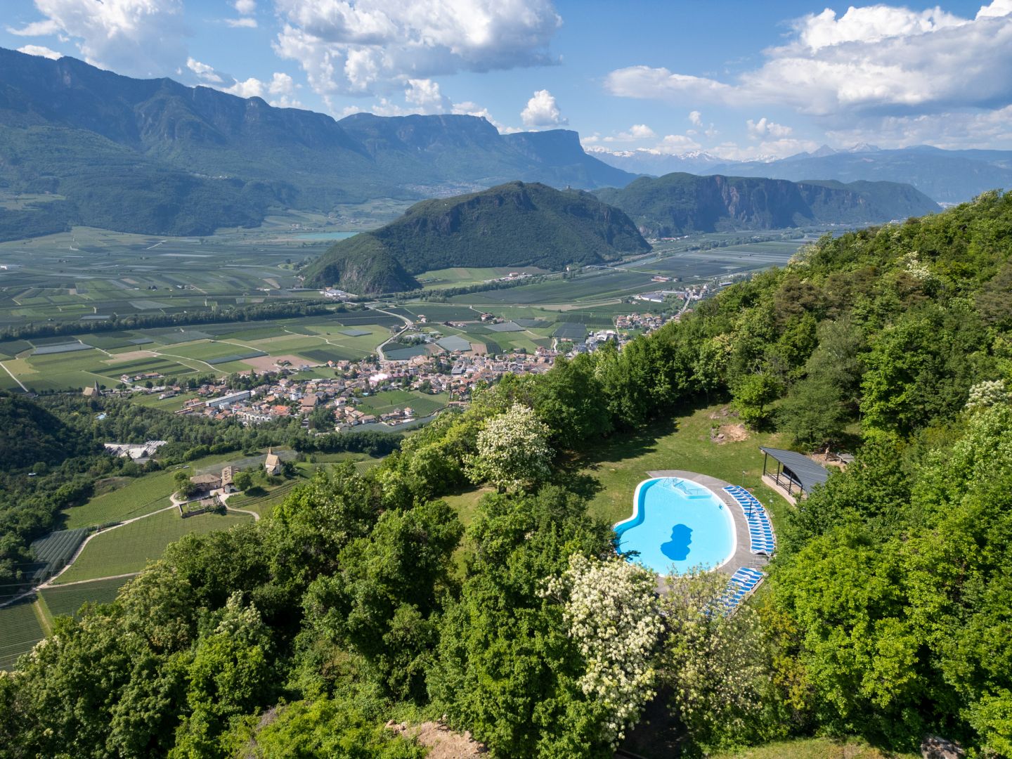 Hotel Tenz