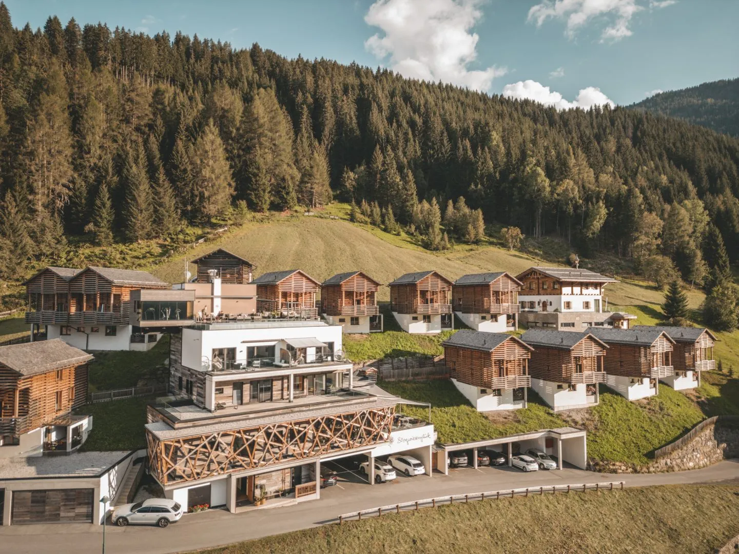 Boutique Hotel & Chalets Bergwiesenglück
